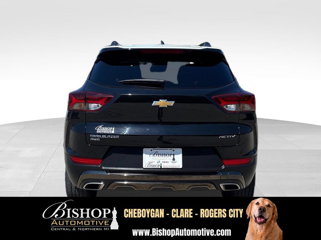 Used 2023 Chevrolet TrailBlazer ACTIV AWD/4WD image 10