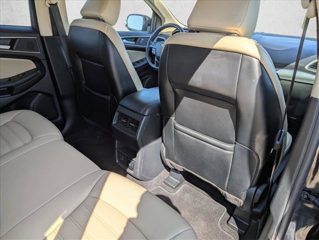 Used 2021 Ford Edge SEL w/ Convenience Package image 28