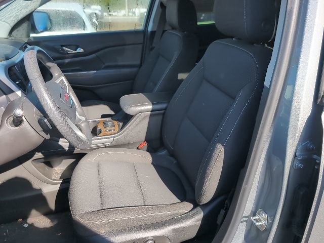 Used 2023 GMC Acadia SLE w/ Driver Convenience Package image 9