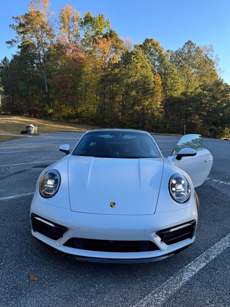 Used 2023 Porsche 911 Carrera S image 4