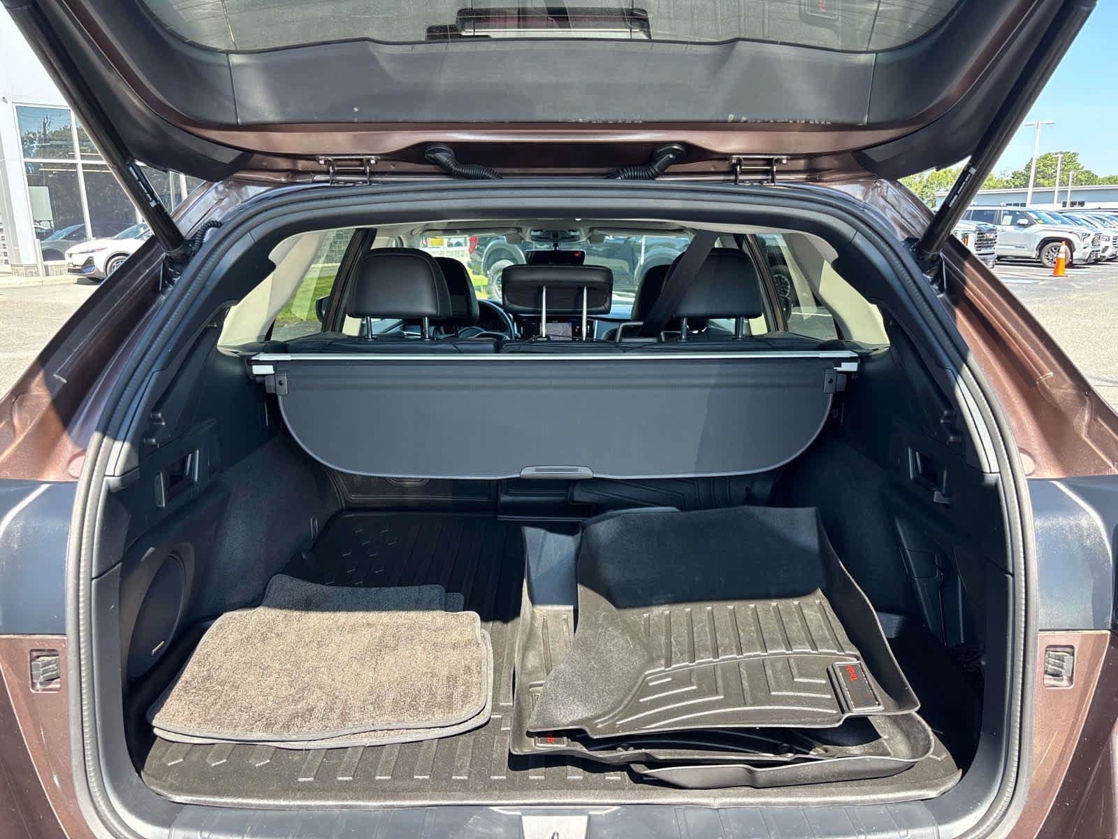 Used 2022 Subaru Outback Limited AWD/4WD image 14