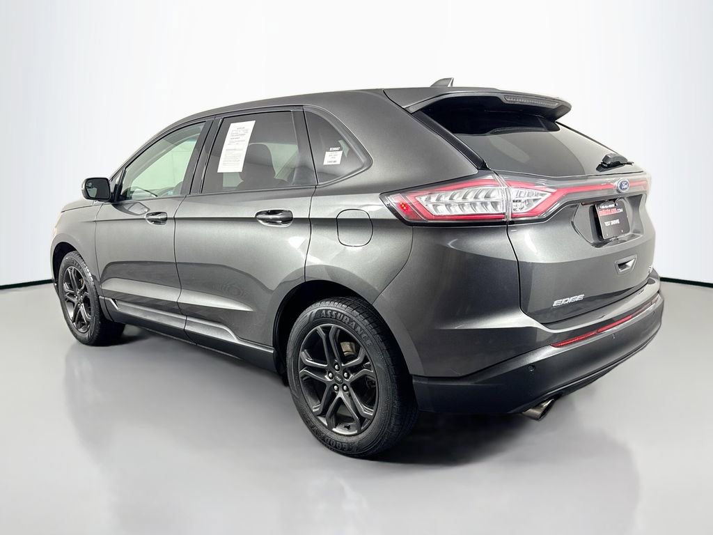 Used 2018 Ford Edge SEL w/ Equipment Group 201A image 7