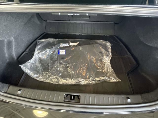 Used 2018 Volvo S60 T5 Dynamic w/ Protection Package image 12