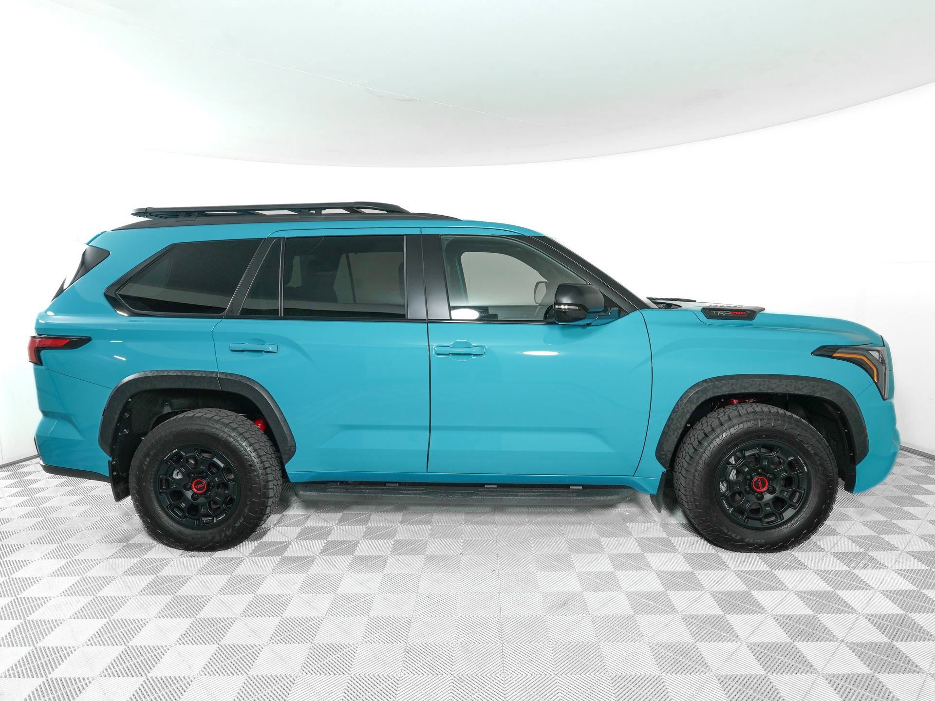 Used 2026 Toyota Sequoia TRD Pro AWD/4WD image 4