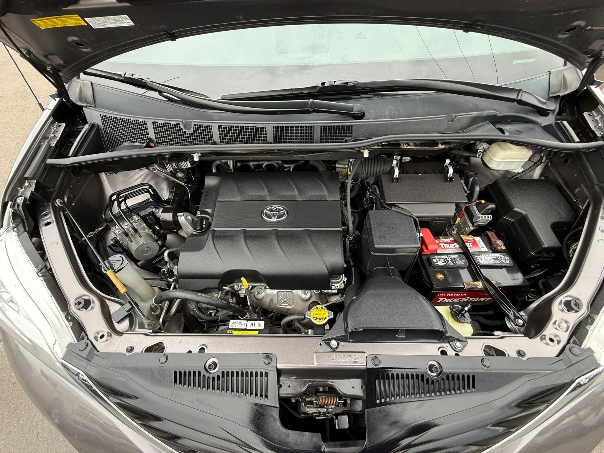 Used 2013 Toyota Sienna LE w/ Towing Pkg image 45