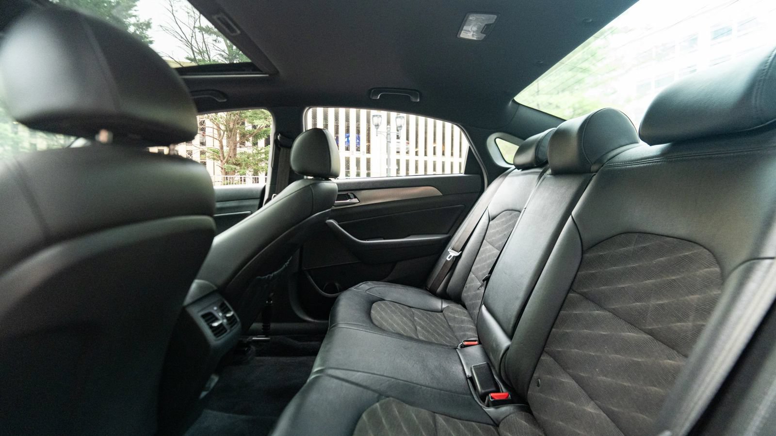 Used 2019 Hyundai Sonata Sport w/ Tech Package 03 FWD image 22