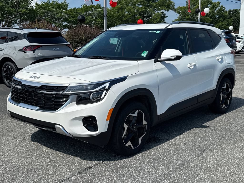 Certified 2025 Kia Seltos EX w/ EX Sunroof Package AWD/4WD image 7