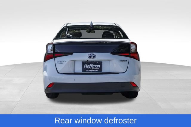 Used 2022 Toyota Prius LE AWD/4WD image 9
