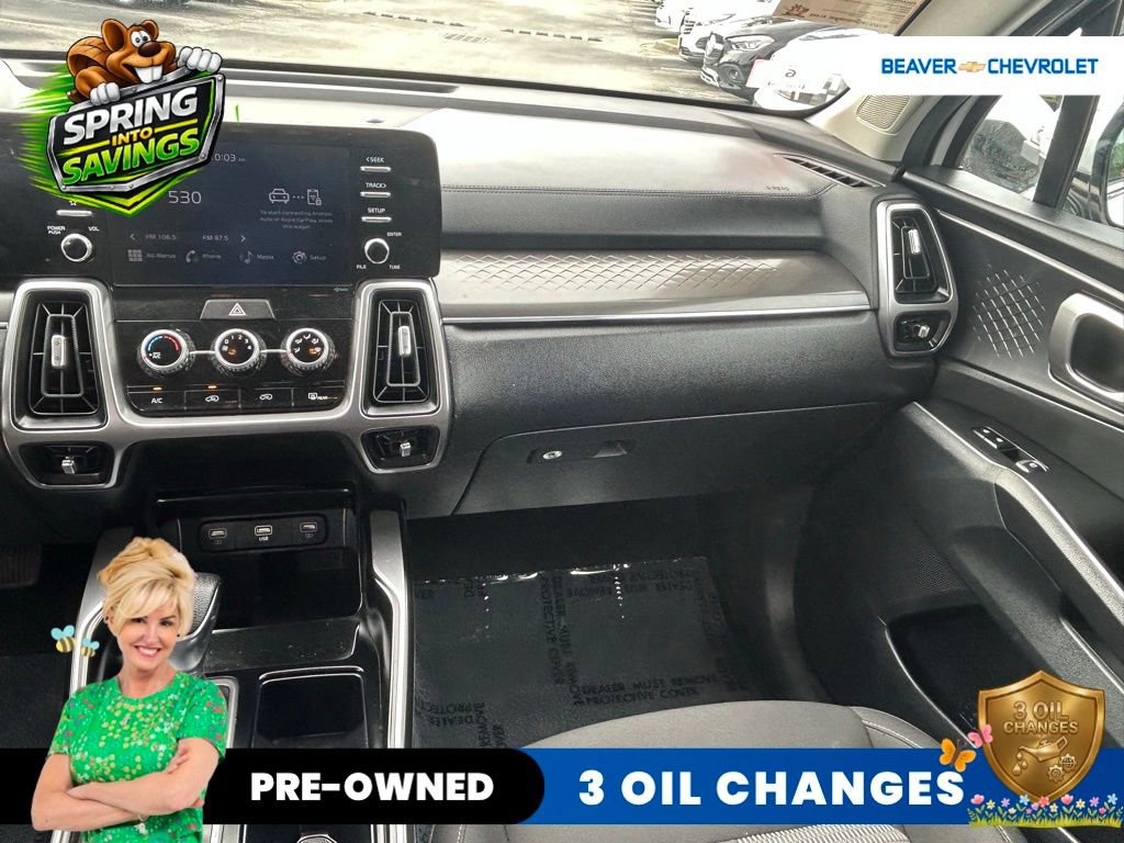 Used 2023 Kia Sorento LX image 17