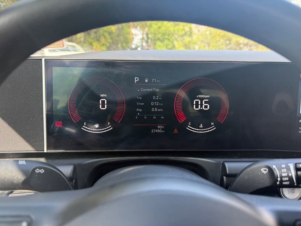Used 2025 Hyundai Santa Cruz SE FWD image 19