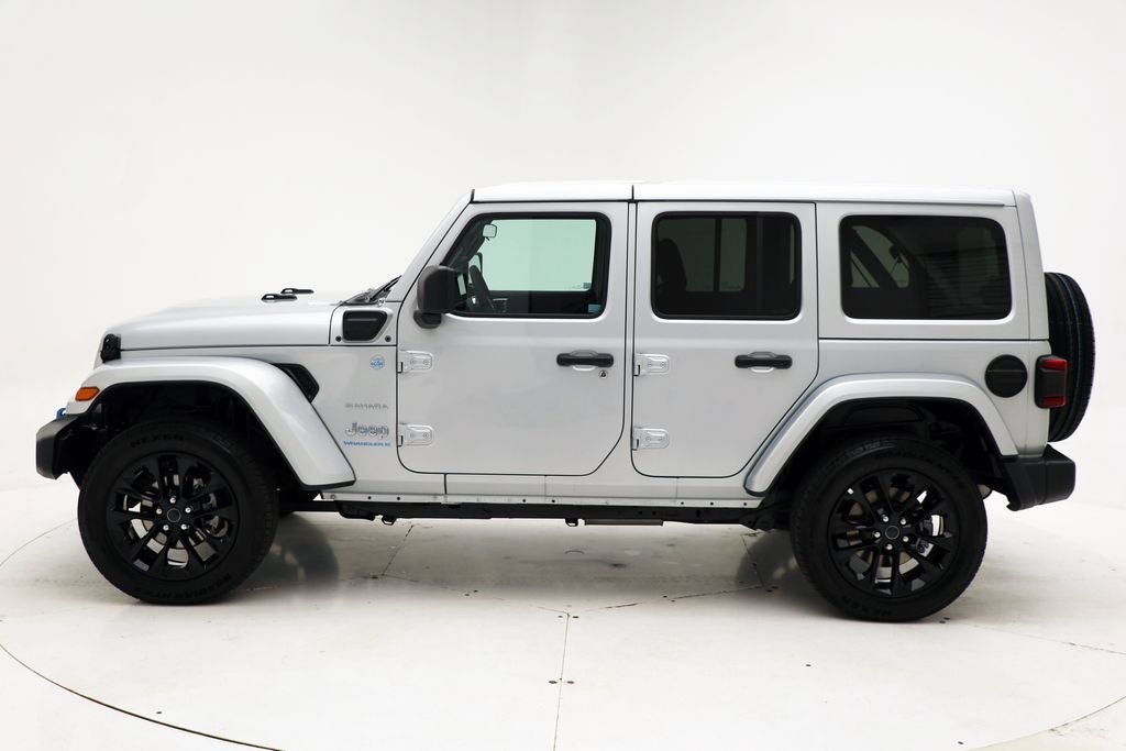 Used 2024 Jeep Wrangler Unlimited Sahara image 6
