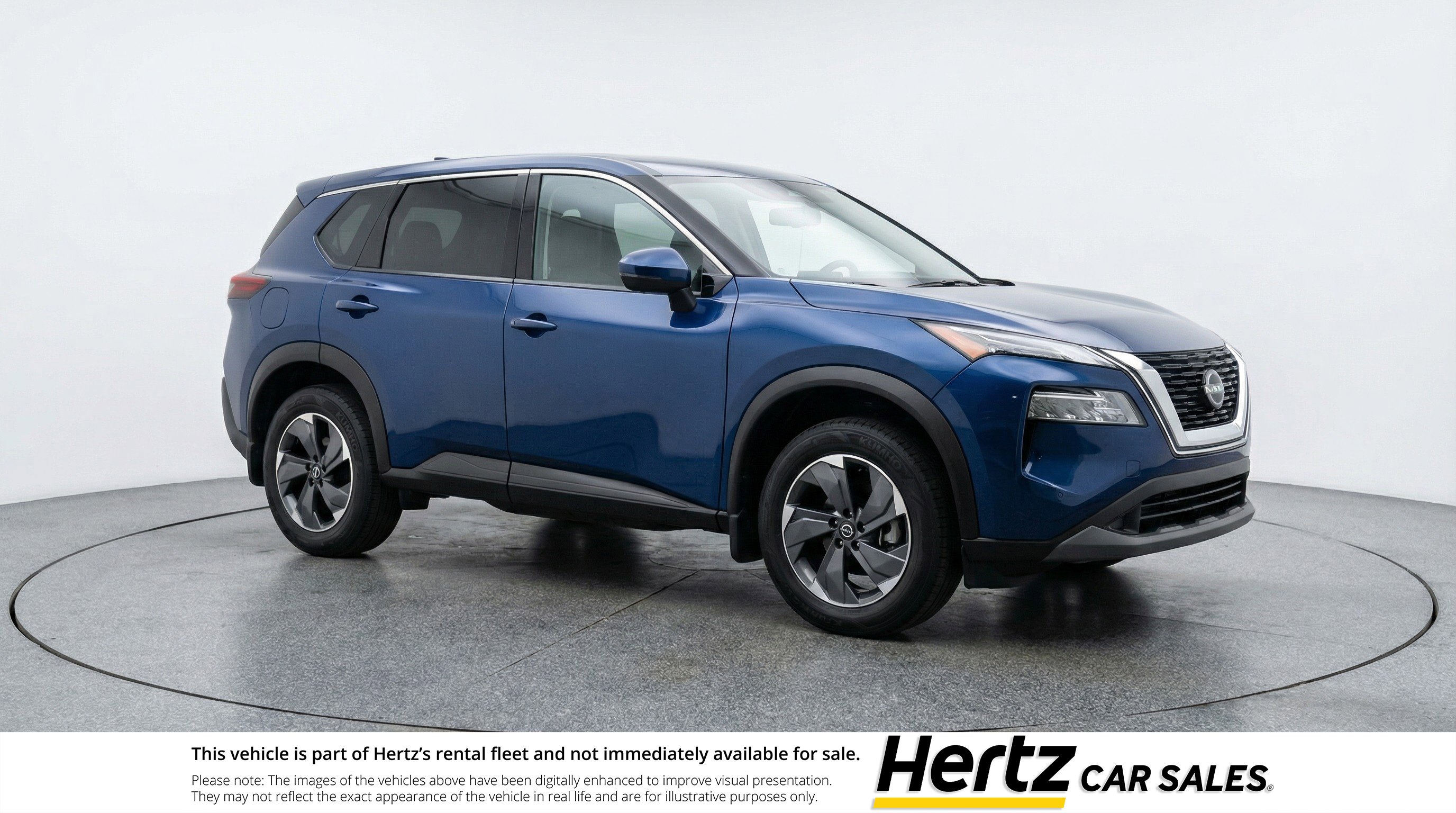 Used 2025 Nissan Rogue SV FWD image 1