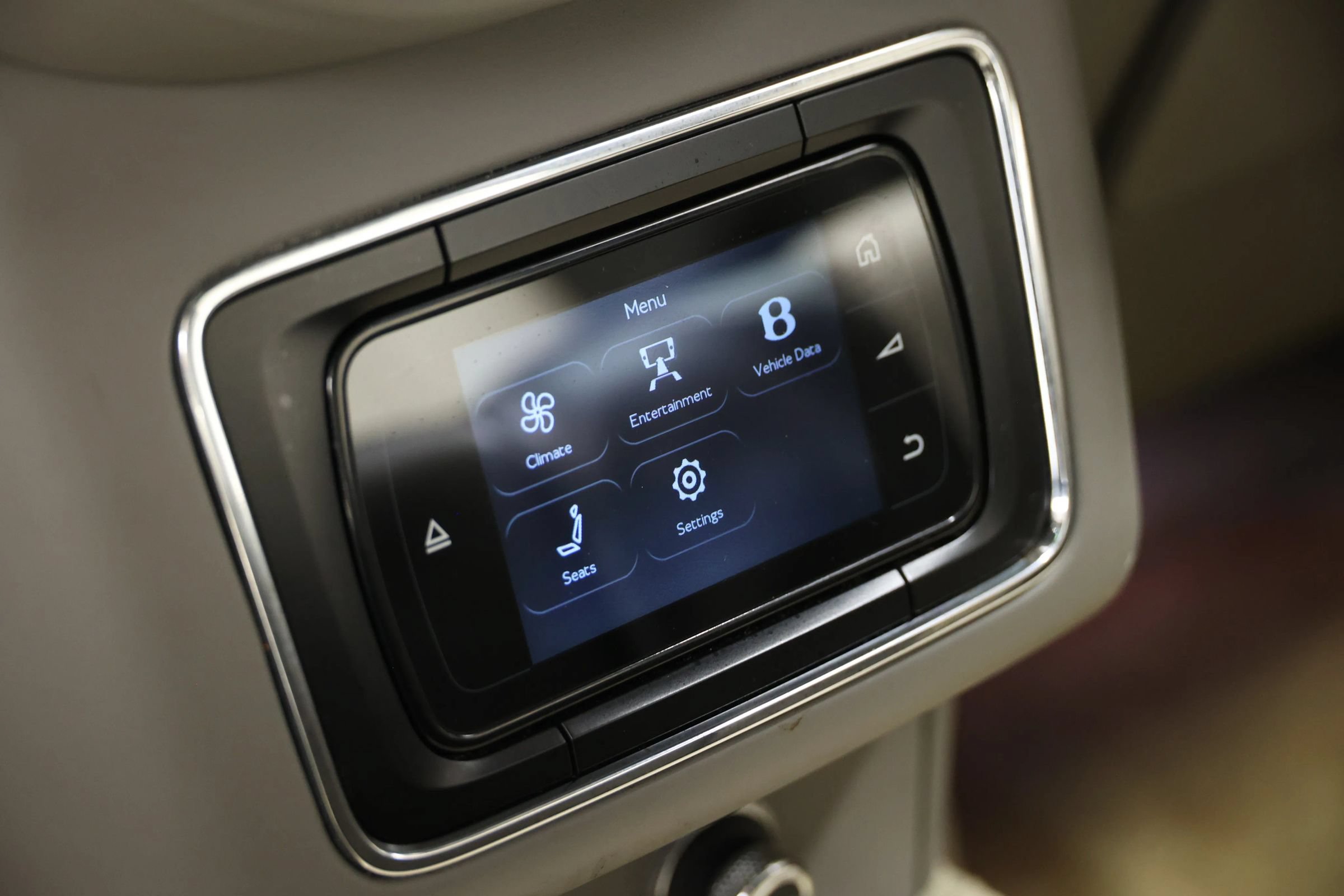 Used 2018 Bentley Bentayga Onyx Edition AWD/4WD image 70
