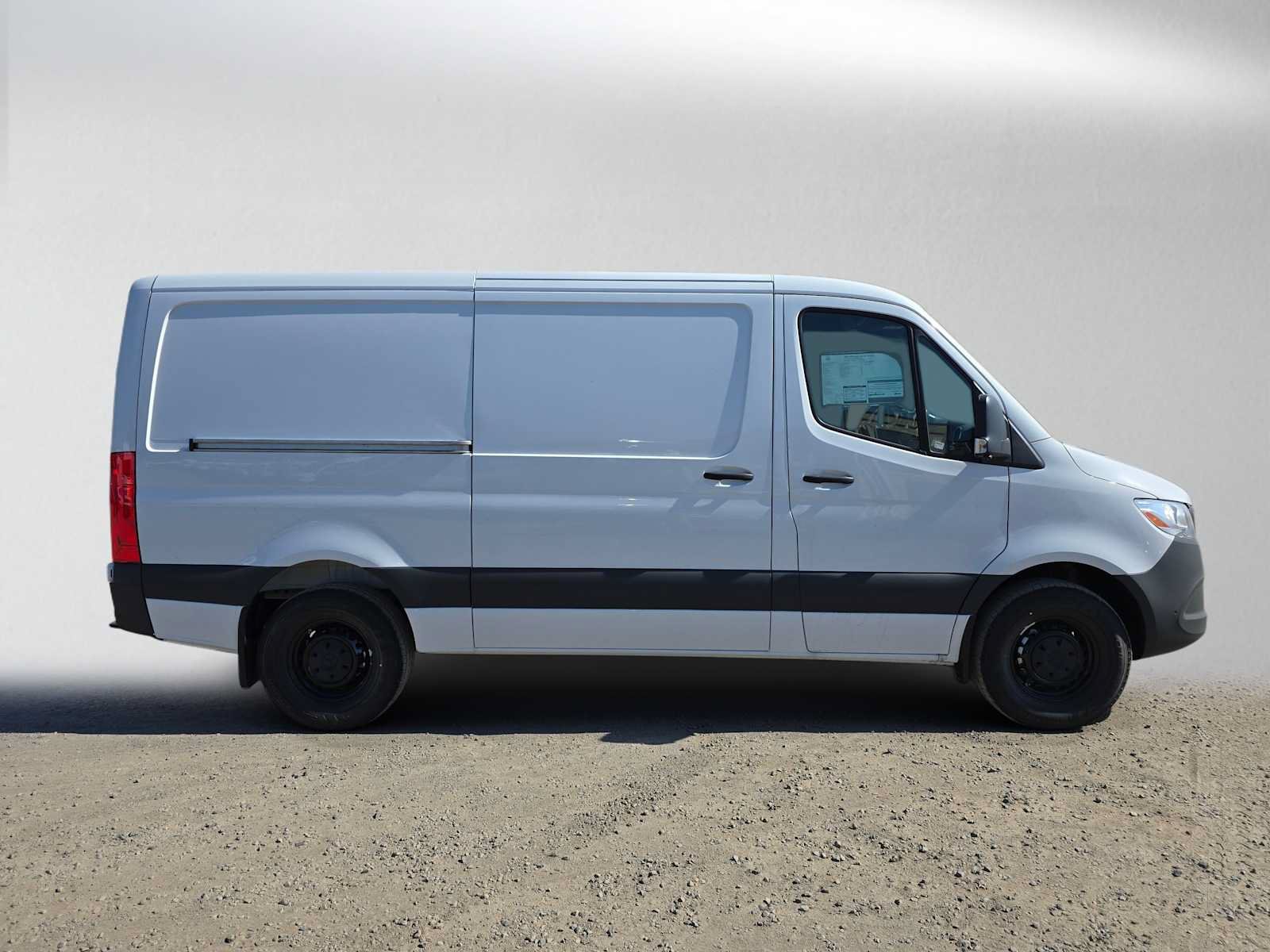 New 2026 Mercedes-Benz Sprinter 2500 image 2