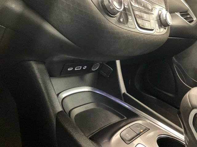 Used 2023 Chevrolet Malibu LT w/ Driver Confidence Package FWD image 19