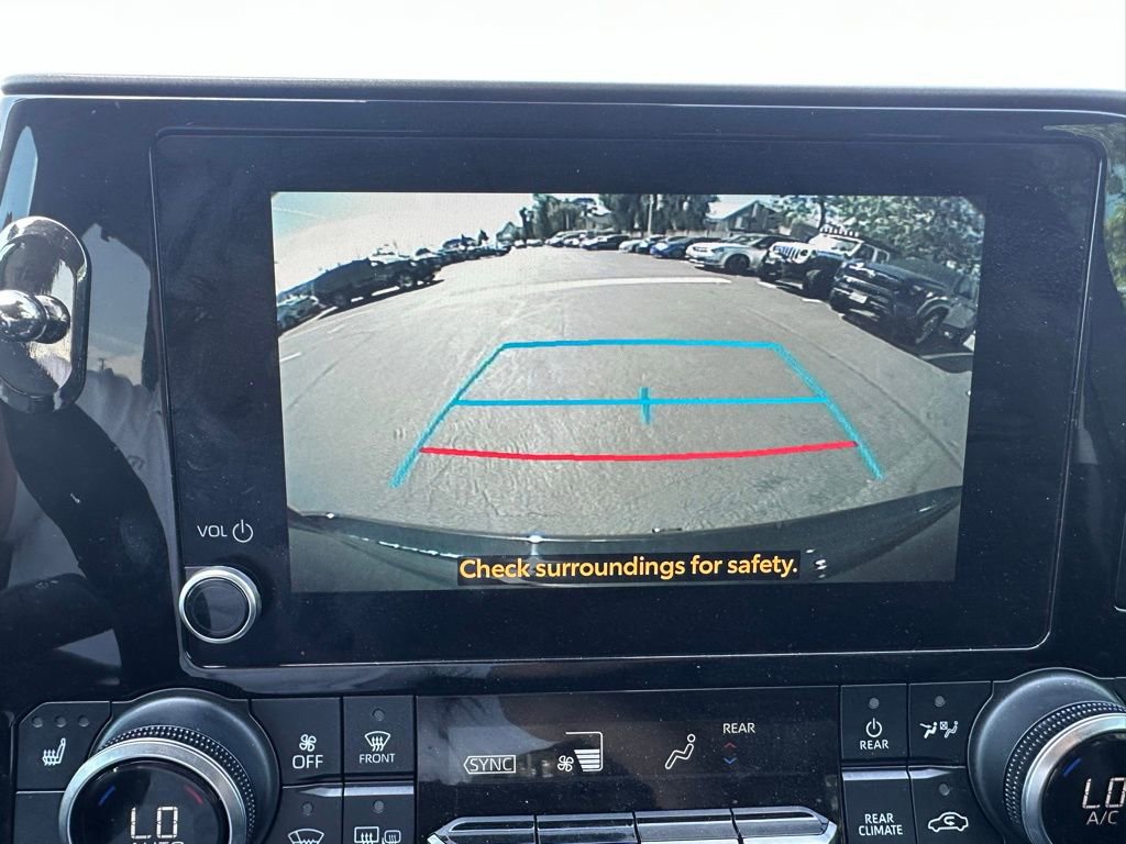 Used 2023 Toyota Highlander XLE image 13