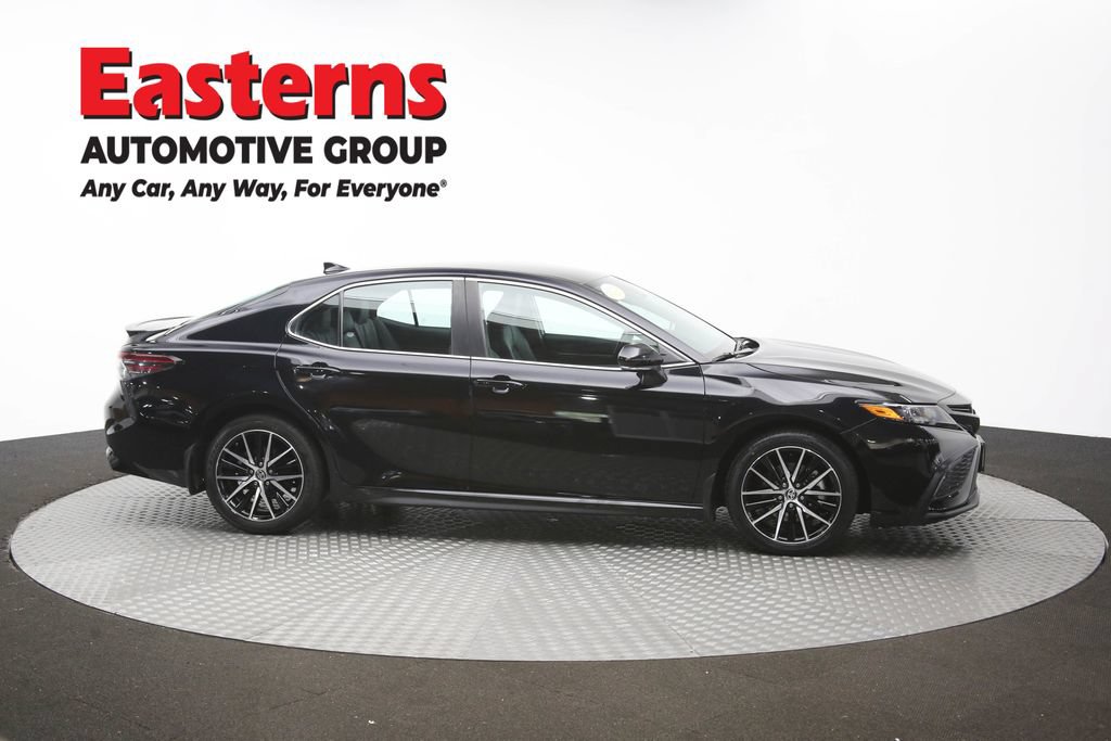 Used 2024 Toyota Camry SE w/ Cold Weather Package FWD image 45