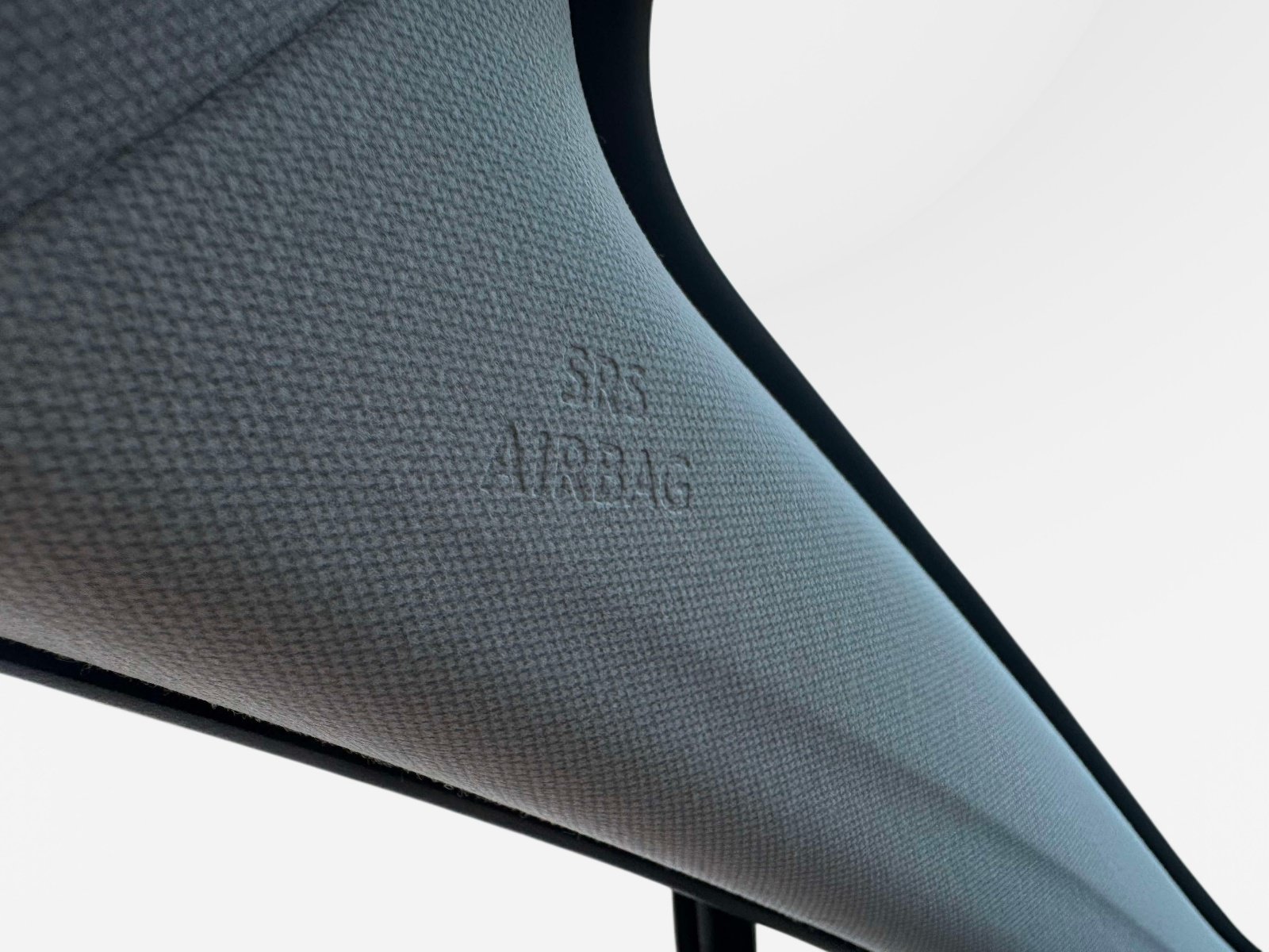 Certified 2021 Toyota Prius Prime Limited FWD image 44