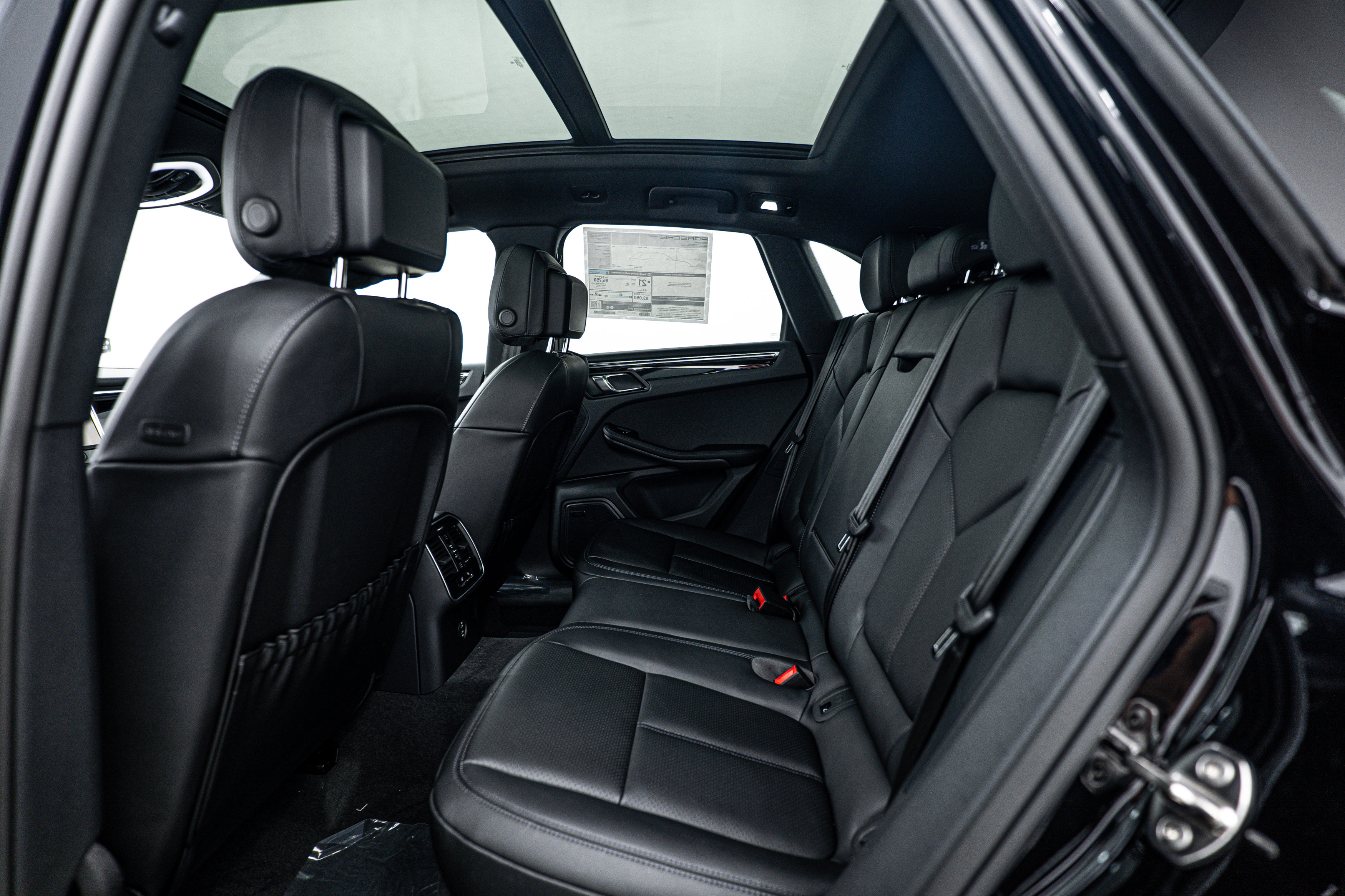 New 2025 Porsche Macan image 21