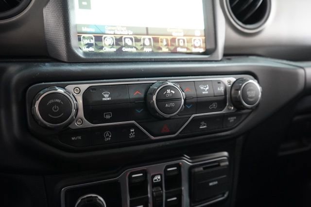 Used 2023 Jeep Wrangler Willys image 27