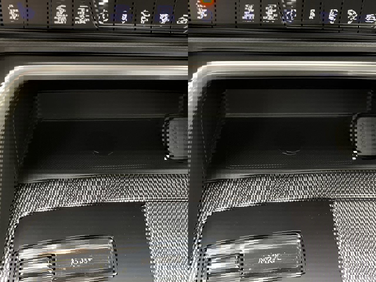 New 2025 MAZDA CX-90 3.3 Turbo w/ Preferred Package image 25