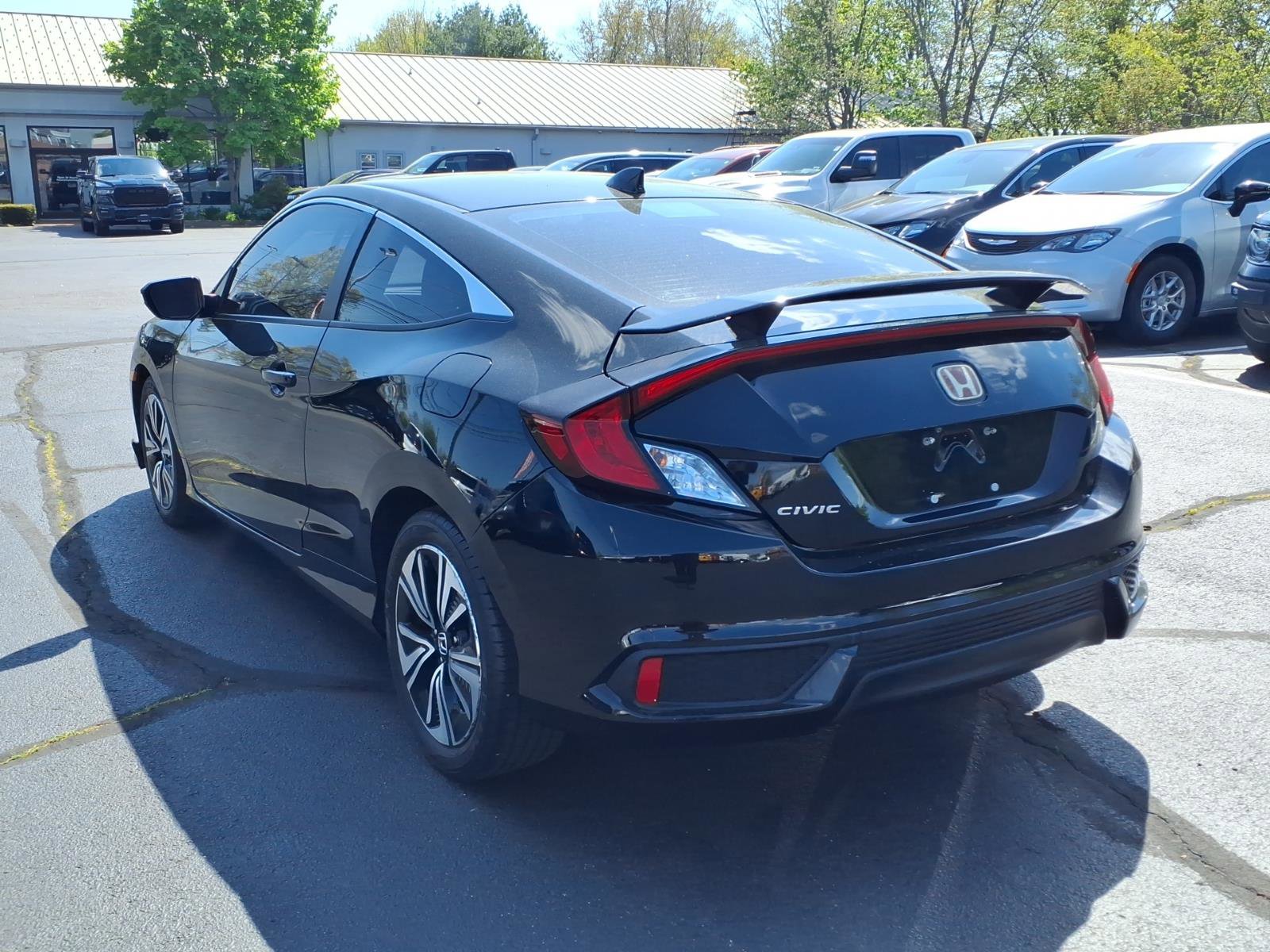 Used 2016 Honda Civic EX-T image 5