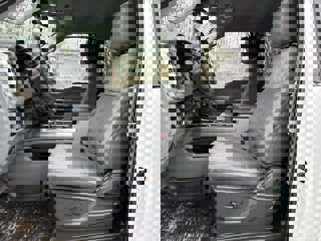 New 2026 Ford F550 4x4 Supercab Super Duty w/ XLT Value Package image 25