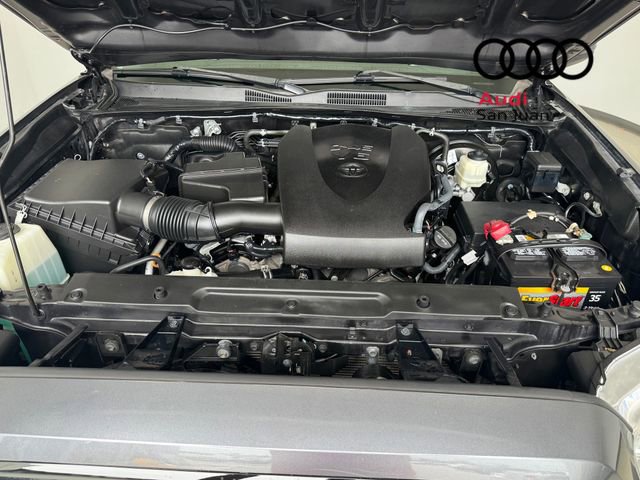 Used 2020 Toyota Tacoma SR5 RWD image 10