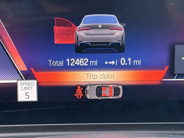 Used 2023 BMW i4 eDrive35 w/ Premium Package RWD image 26