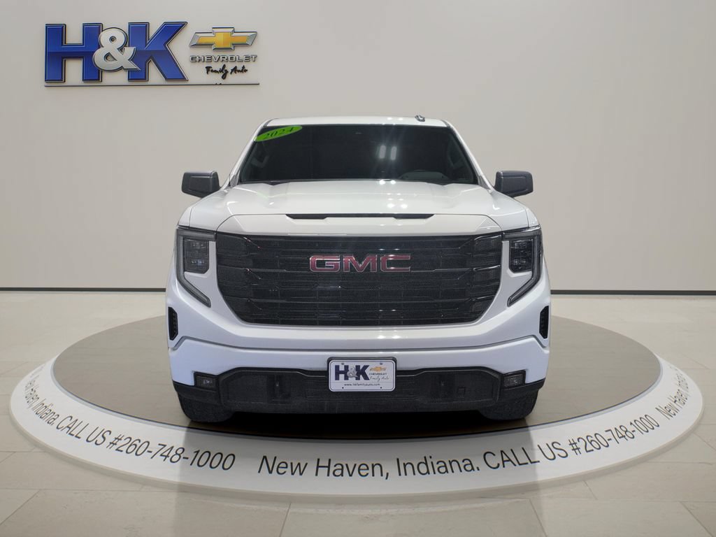Used 2024 GMC Sierra 1500 Elevation AWD/4WD image 2