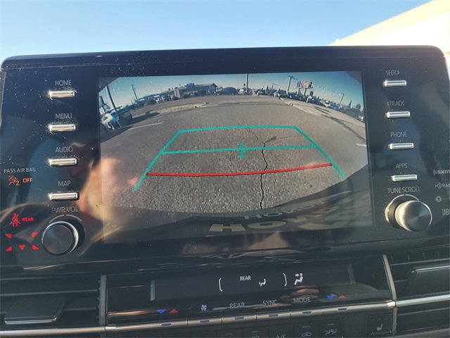 Used 2024 Toyota Sienna XSE image 22