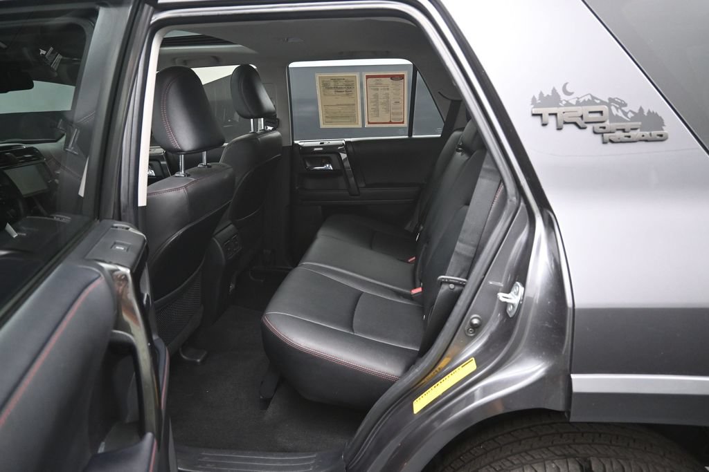 Certified 2023 Toyota 4Runner TRD Off-Road Premium w/ Moonroof Package AWD/4WD image 31