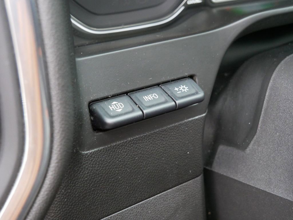 Used 2021 GMC Sierra 1500 AT4 w/ AT4 Premium Package image 19