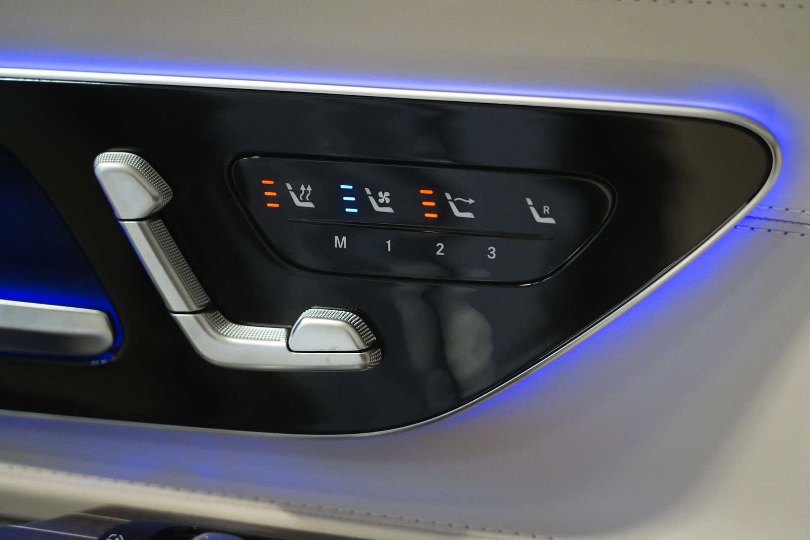 New 2026 Mercedes-Benz SL 55 AMG 4MATIC image 37