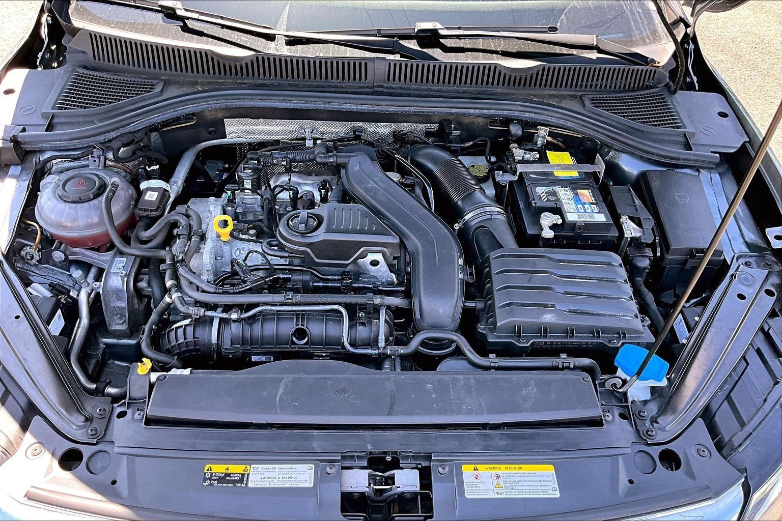 Used 2024 Volkswagen Jetta SE FWD image 28