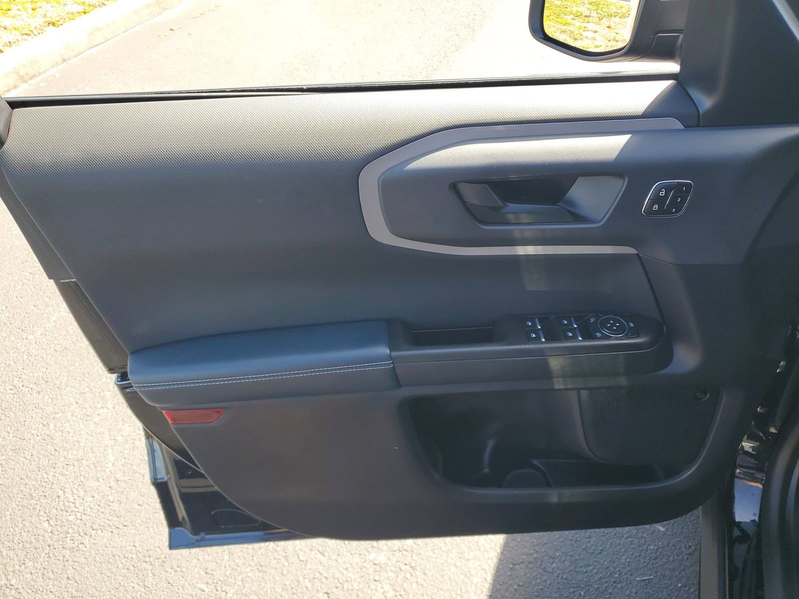 Certified 2023 Ford Bronco Sport Outer Banks w/ Tech Package AWD/4WD image 14