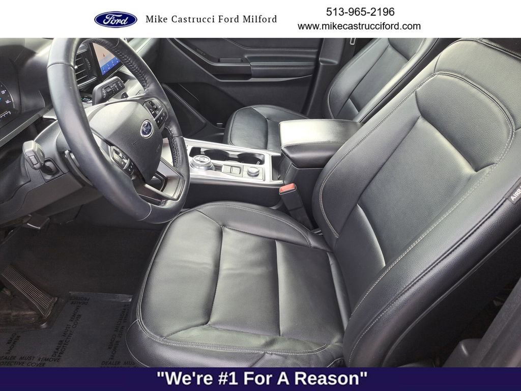 Used 2020 Ford Explorer XLT w/ Equipment Group 202A image 22