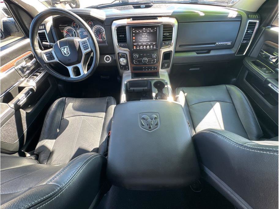 Used 2017 RAM 1500 Laramie w/ Convenience Group image 20