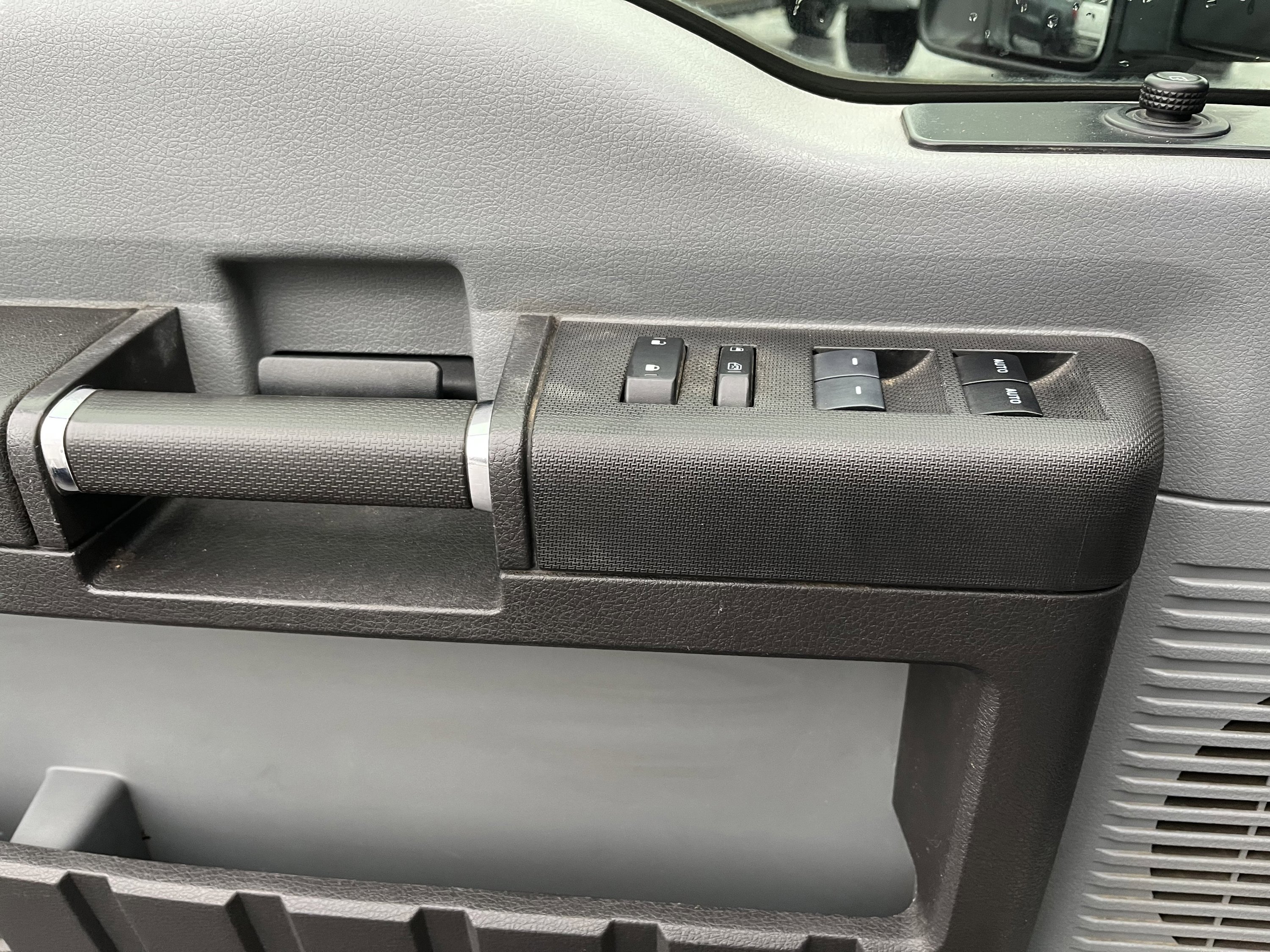 Used 2015 Ford F450 XL w/ Power Equipment Group image 19