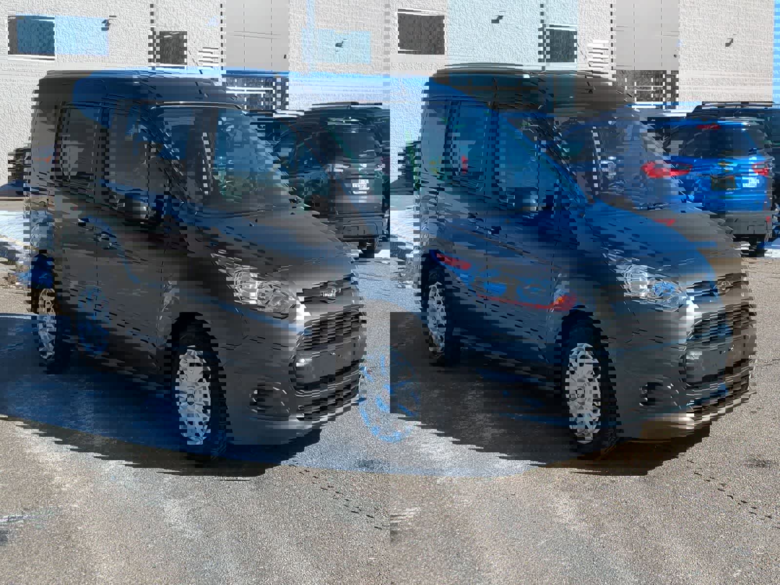 Used 2018 Ford Transit Connect XLT image 2