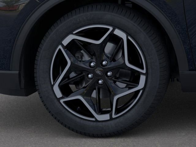 New 2026 Ford Escape Platinum w/ Premium Technology Package image 19