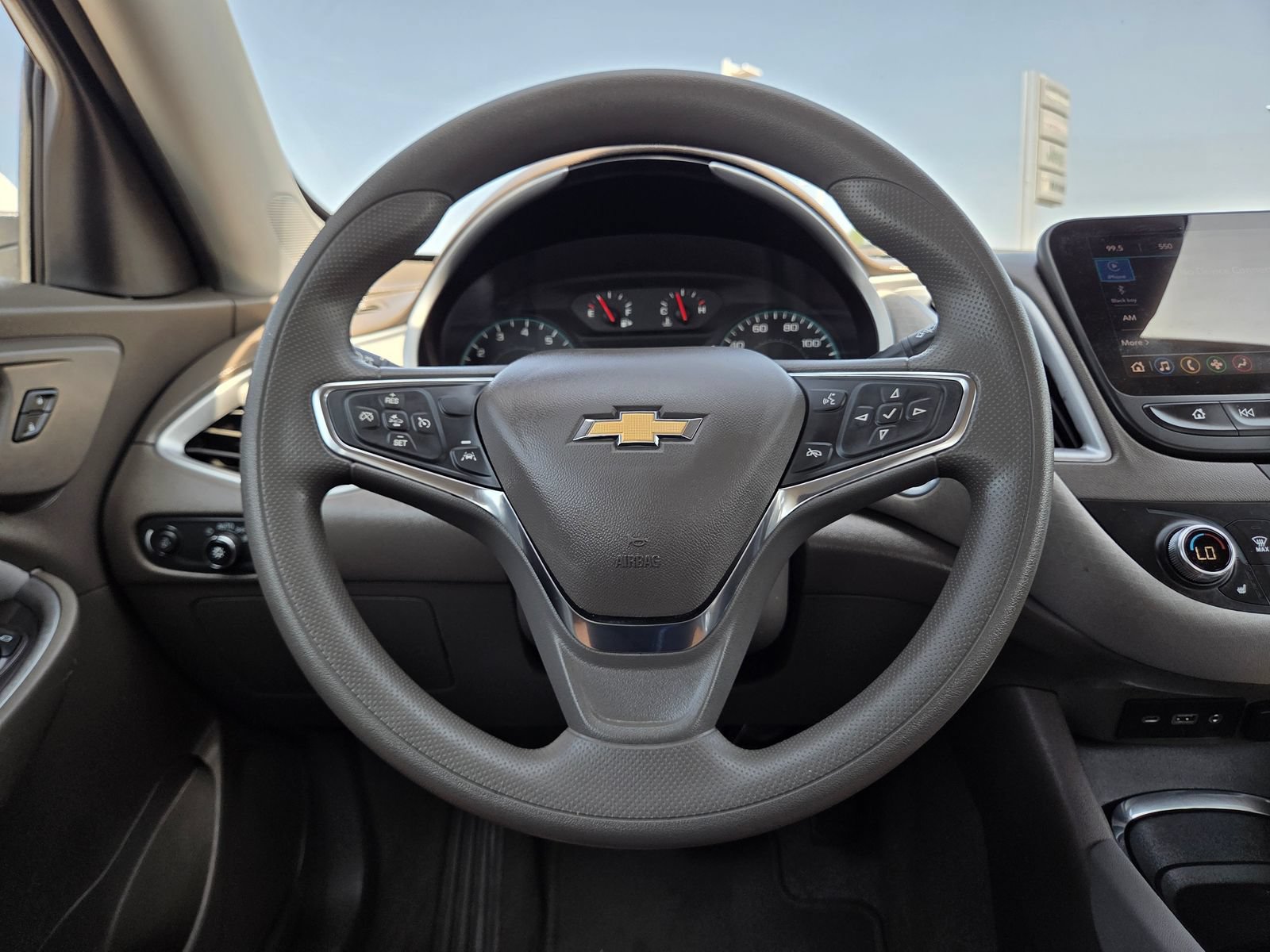 Used 2024 Chevrolet Malibu LT FWD image 45