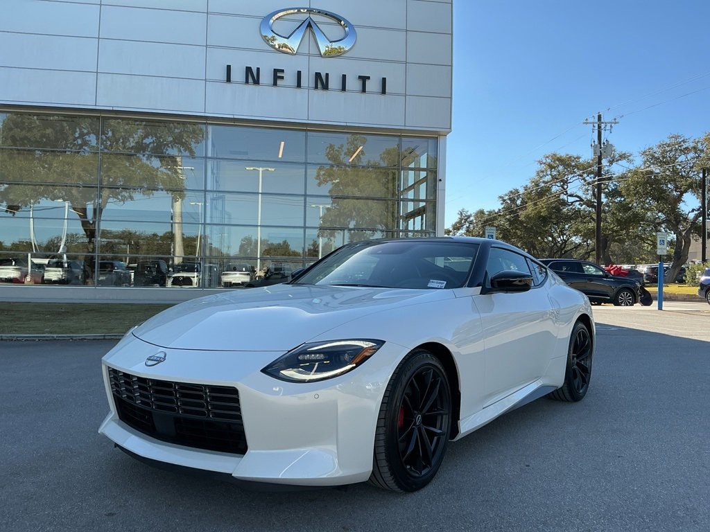 Used 2025 Nissan Z Performance w/ Floor Mat Package image 1