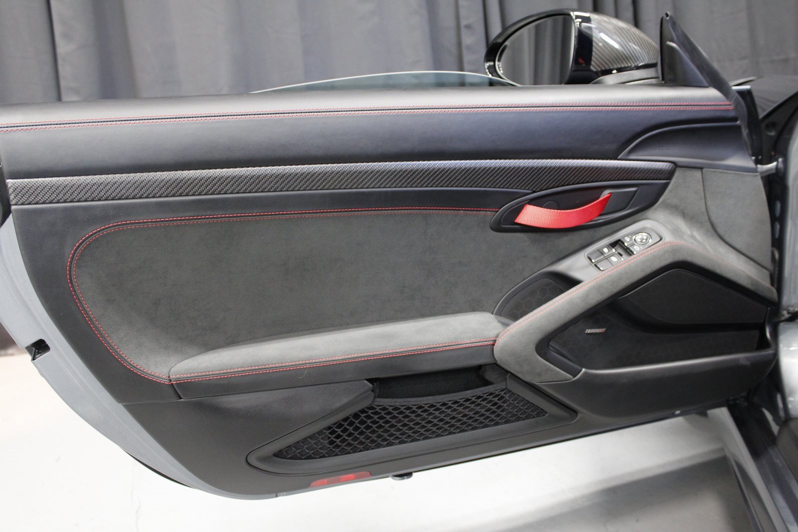 Certified 2025 Porsche 718 Boxster Spyder RS image 22