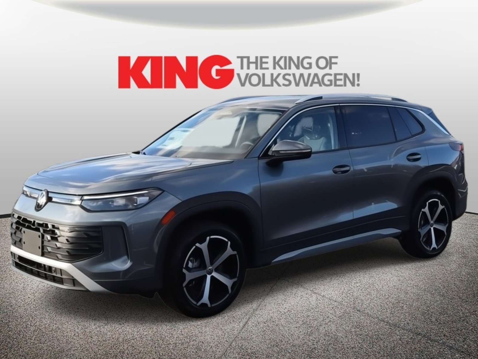 New 2026 Volkswagen Tiguan SE image 8