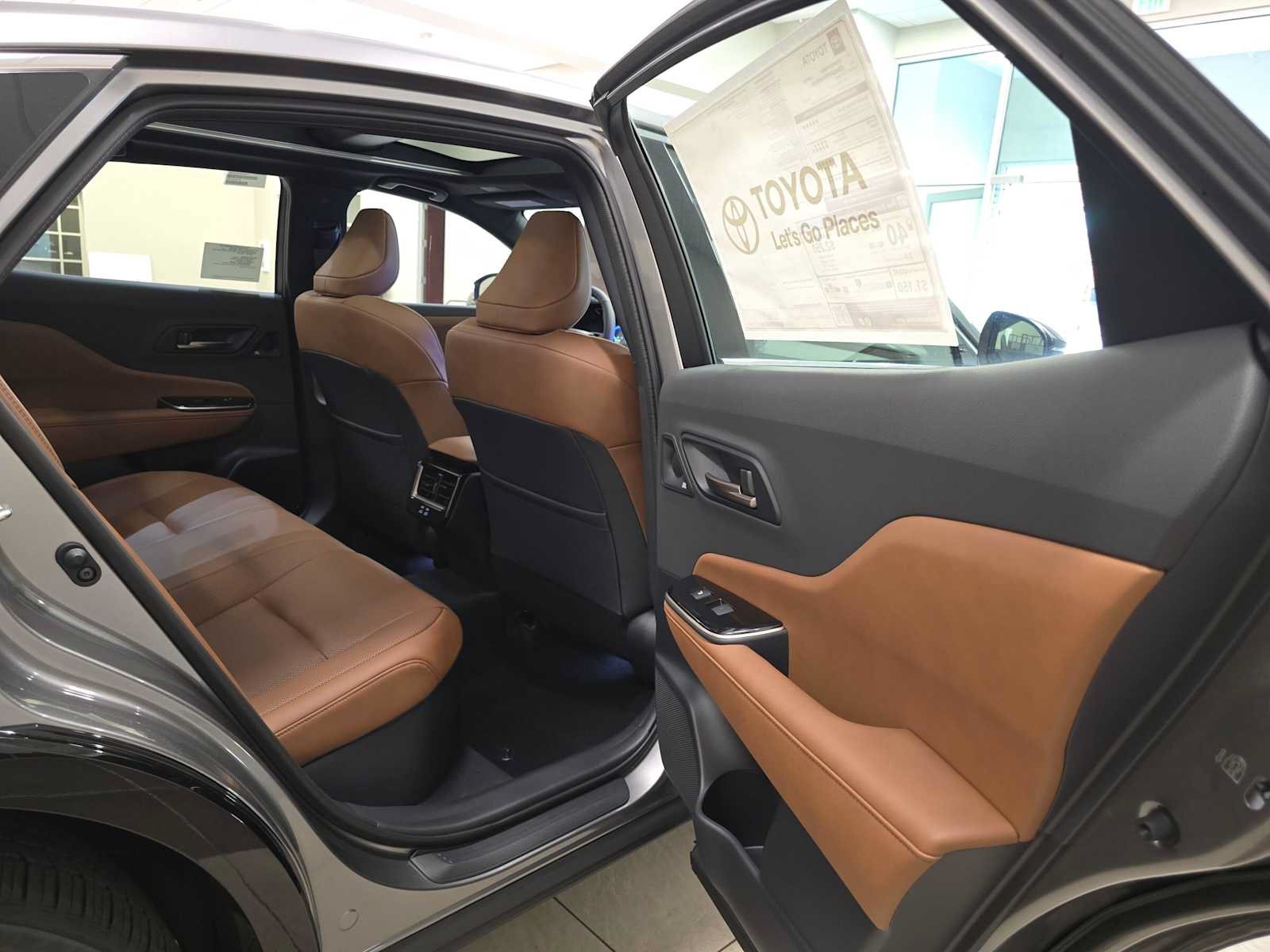 New 2027 Toyota Crown AWD/4WD image 25