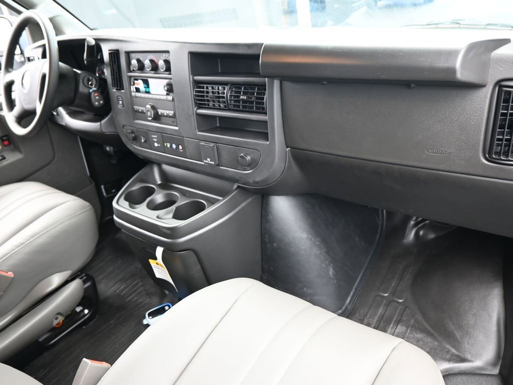 New 2025 Chevrolet Express 2500 w/ Driver Convenience Package image 28