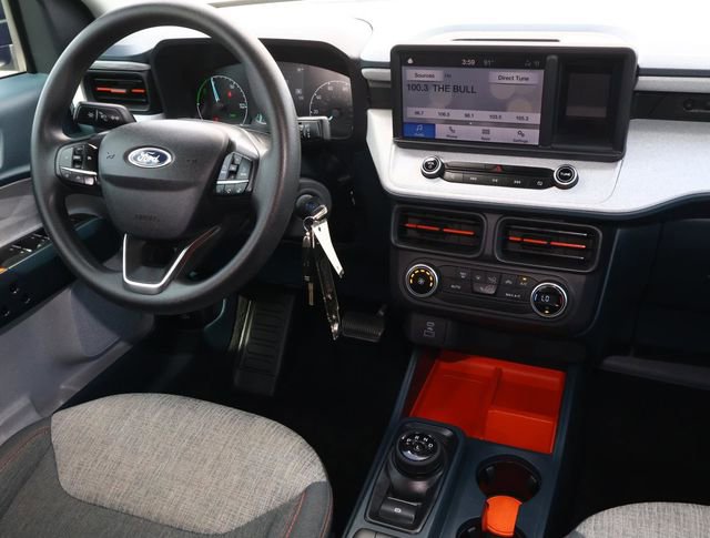 Used 2022 Ford Maverick XLT image 11