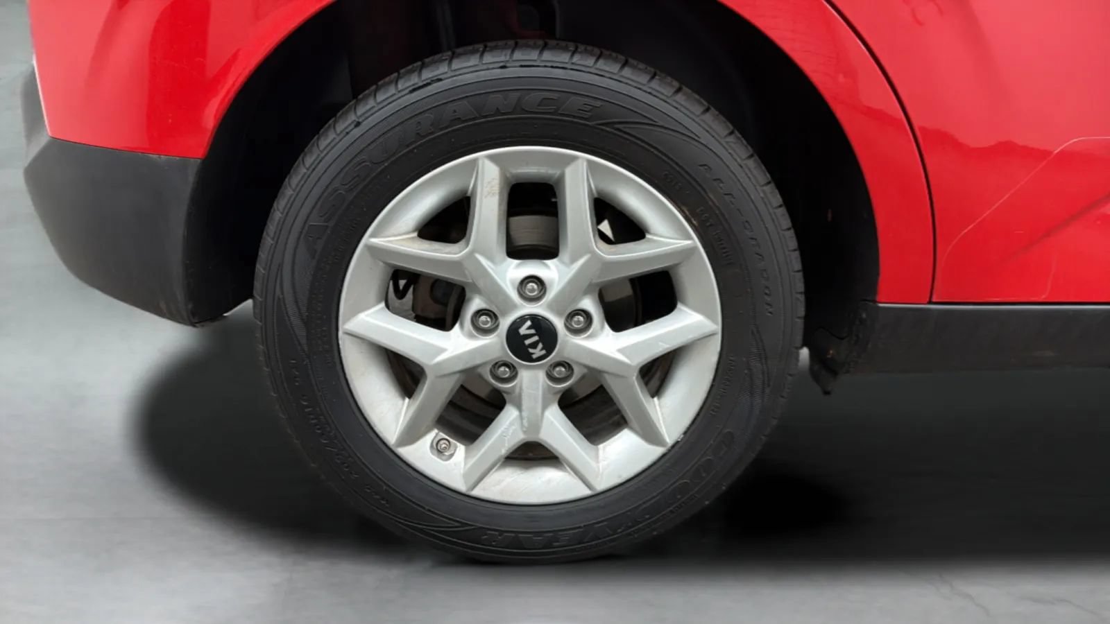Used 2020 Kia Soul S FWD image 23