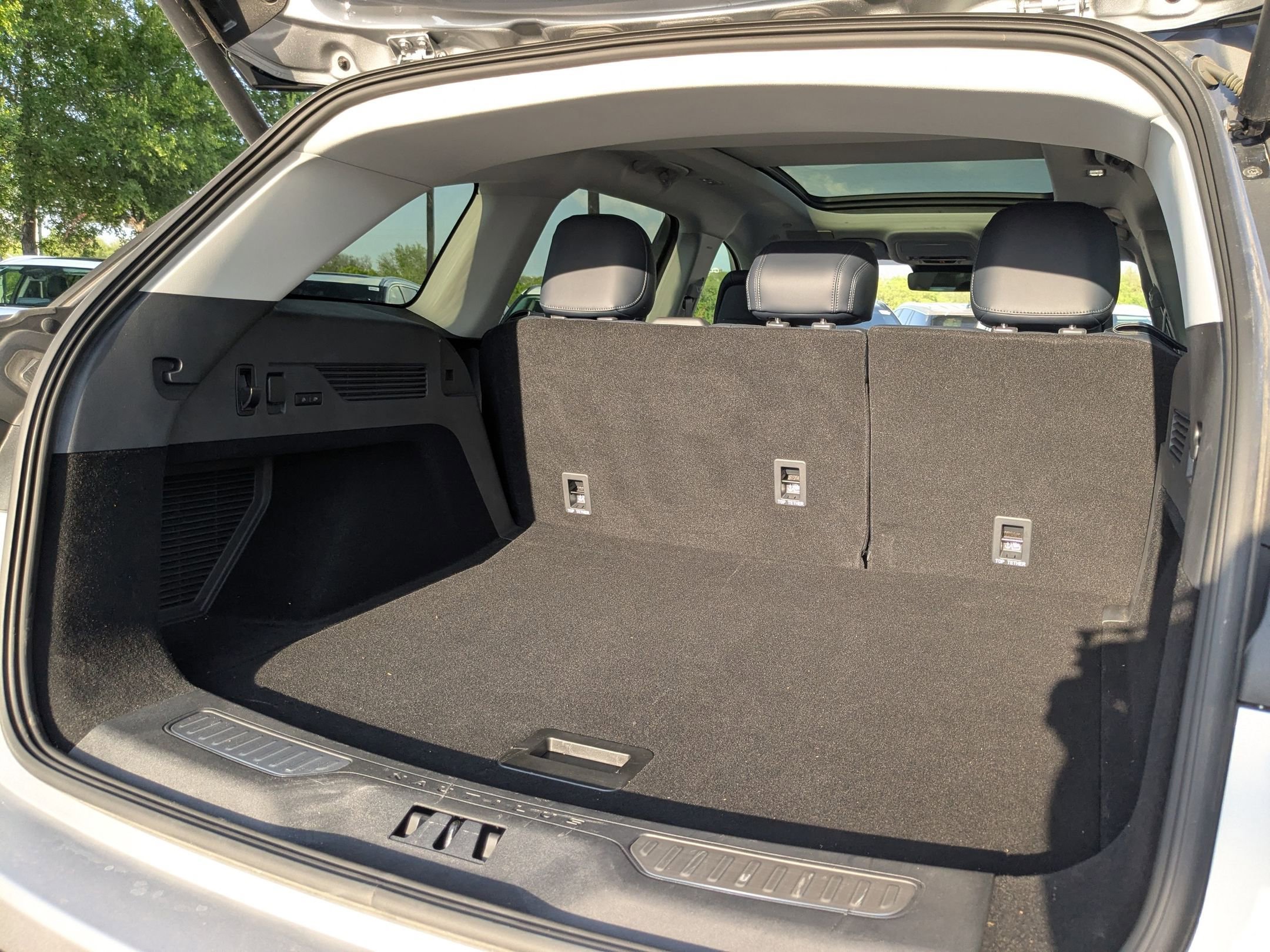 Used 2025 Lincoln Nautilus Reserve image 23